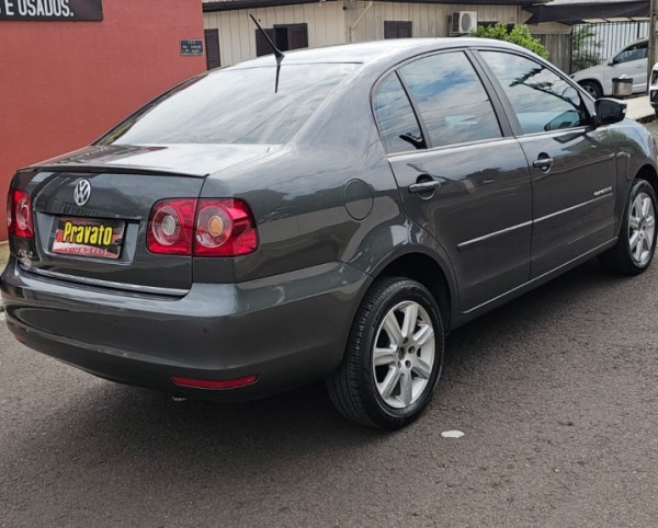 POLO SEDAM COMFORTLINE  1.6 COMPLETO 
