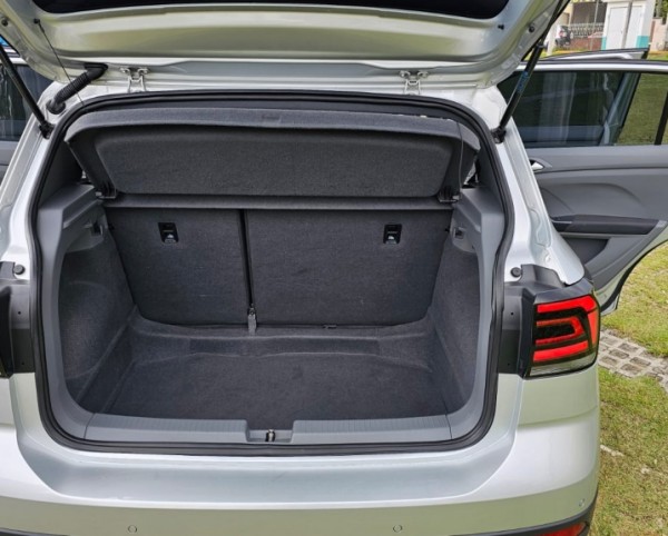 T-CROSS 1.0 200 TSI TURBO TOTAL FLEX MANUAL COMPLETO