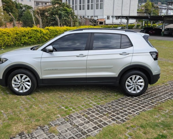 T-CROSS 1.0 200 TSI TURBO TOTAL FLEX MANUAL COMPLETO