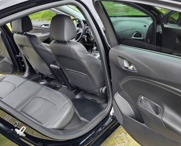 CRUZE SEDAM 1.4 TURBO AUTOMÁTCO 