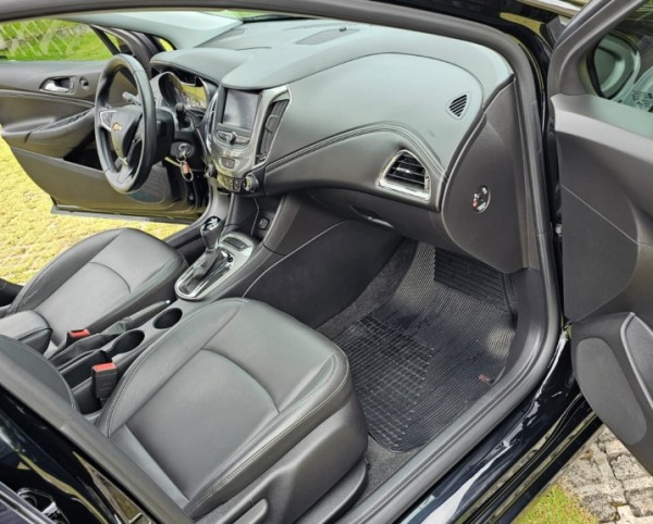 CRUZE SEDAM 1.4 TURBO AUTOMÁTCO 