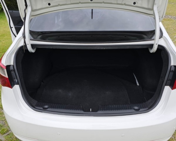 HB20S 1.6 PREMIUM  FLEX 4P AUTOMÁTICO