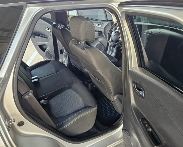 CAPTUR 1.6 16V SCE FLEX LIFE AUTOMÁTICA 