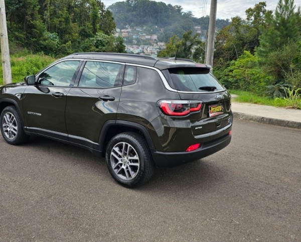 JEEP COMPASS 2.0 16V FLEX SPORT AUTOMÁTICO