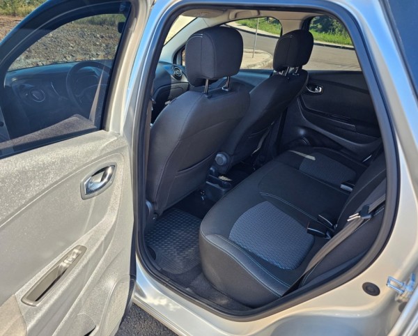 CAPTUR 1.6 16V SCE FLEX LIFE AUTOMÁTICA COMPLETA 