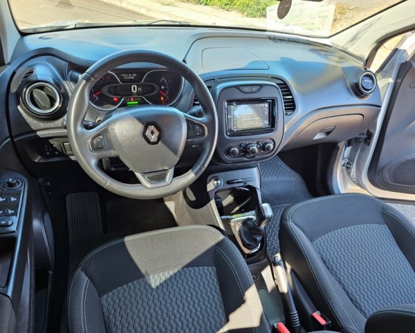 CAPTUR 1.6 16V SCE FLEX LIFE AUTOMÁTICA COMPLETA 
