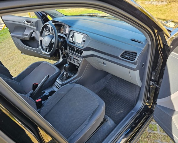 T-CROSS 1.0 200 TSI TOTAL FLEX AUTOMÁTICO 