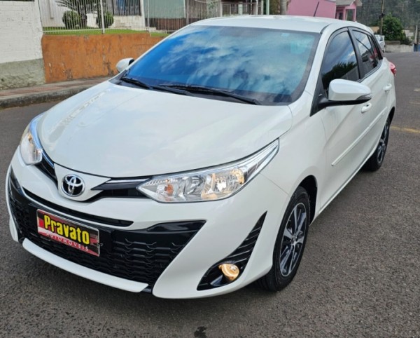 YARIS 1.5 FLEX XS  AUTOMÁTICO