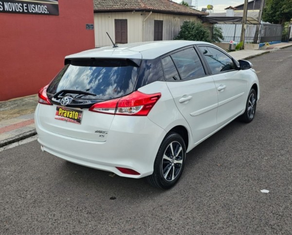 YARIS 1.5 FLEX XS  AUTOMÁTICO