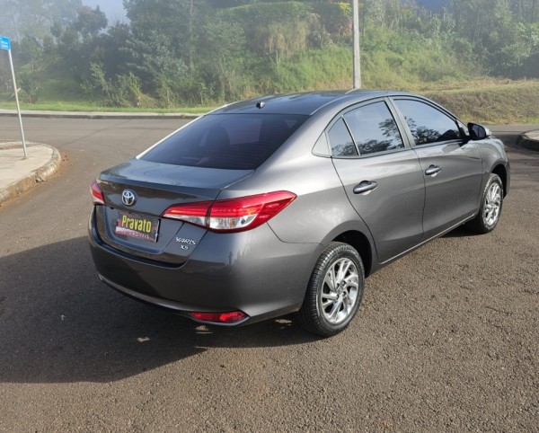  YARIS 1.5  SEDAM  FLEX XS CONNECT MULTIDRIVE AUTOMÁTICO 