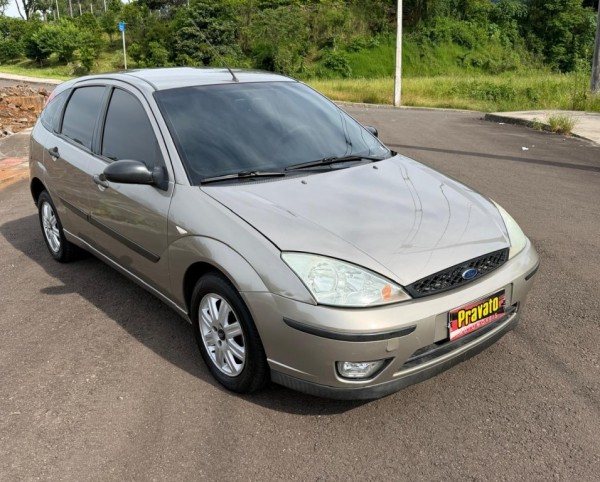 FOCUS 2.0 AUTOMÁTICO COMPLETO 