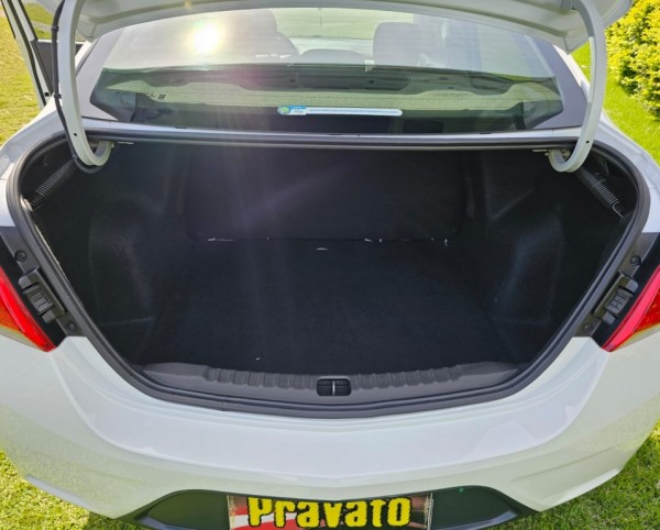 PRISMA 1.4 MPFI ADVANTAGE 8V FLEX 4P AUTOMÁTICO